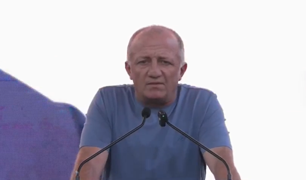 «Մեր երկիրը ներկայացնող սուտխոսանները թող գան, ցույց տանք՝ ինչ կորուստներ են կրում ջերմոցատերերը, օրական քանի հարյուր հազար ծաղիկ ենք թափում». Ծաղկաբույծ Արտակ Թովմասյան (Տեսանյութ)