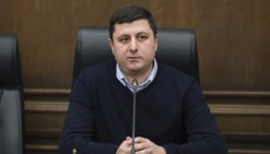 «Власти осталось сделать лишь один шаг — криминализировать оппозиционную политическую риторику и запретить свободу собраний» — Тигран Абрамян