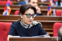 Վաղուց մեր ներսում ոչ թե ցանկապատ, այլ մեր ինքնությունն այլասերող ներքին պատեր են. Լիլիթ Գալստյան