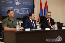 Պապիկյանը զինված ուժերի զարգացման հեռանկարներն է ներկայացրել