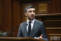 «Мне вполне устраивает освобождение от службы на законных основаниях, чтобы он не стал дезертиром» — Вилен Габриелян о своём сыне