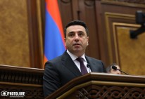 «Ալեն Սիմոնյանի ավտոշարասյունը տեսնելիս քաշվել աջ և կանգնել». ԱԺ նախագահին ուղեկցող մեքենաներից մեկը մեր աշխատակցի կյանքը վտանգել է, փողոցում ստեղծել վթարային իրավիճակ. ArmLur. аm
