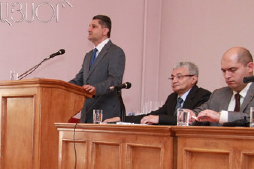 Վարչապետ. Կառավարությունը չի պատրաստվում սուբսիդավորել բուհերին