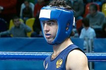Misha Aloyan defeated Azerbaijani boxer in Baku
