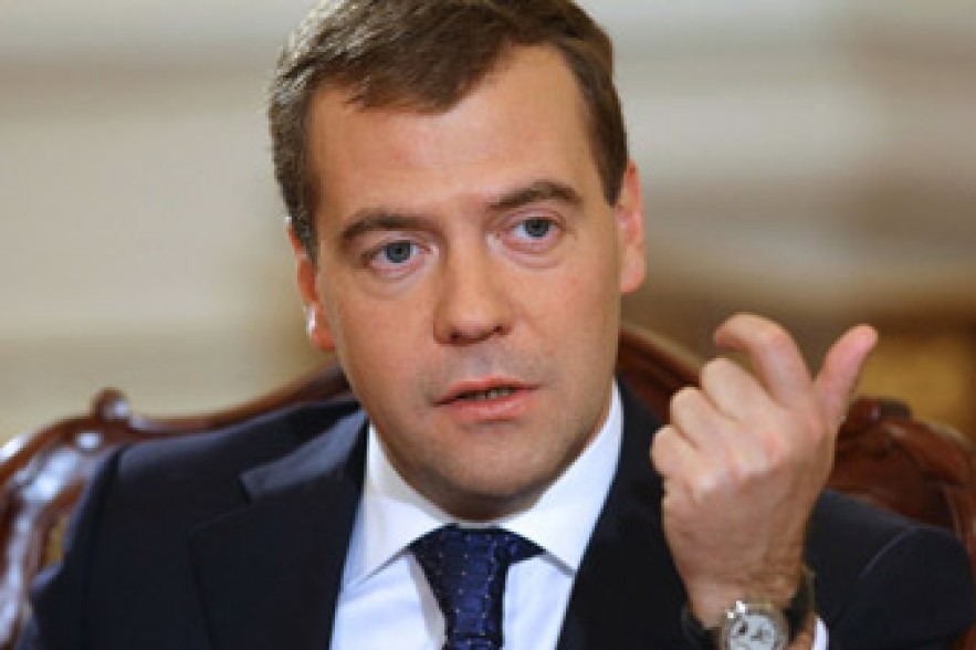 Д.Медведев признался, что в детстве мечтал стать учителем