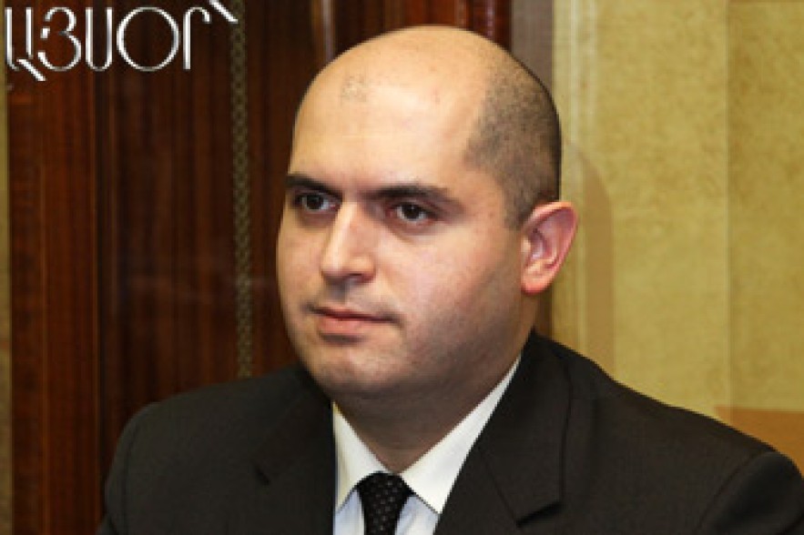 Աշոտյանն այցելել է  լեզվի պետական տեսչություն 