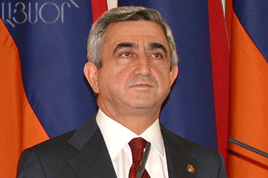 S.Sargsyan sent letter of condolences to Mahmoud Ahmadinejad