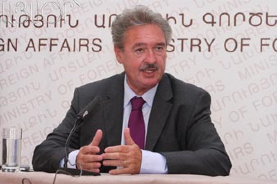 Ժ. Ասելբորնի. Մարդուն կացնահարելը չի կարող դիտվել հերոսություն