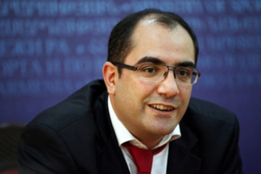 Հրաչյա Ռոստոմյանը ընդունել է ատլետիկայի կառուցների ղեկավարներին