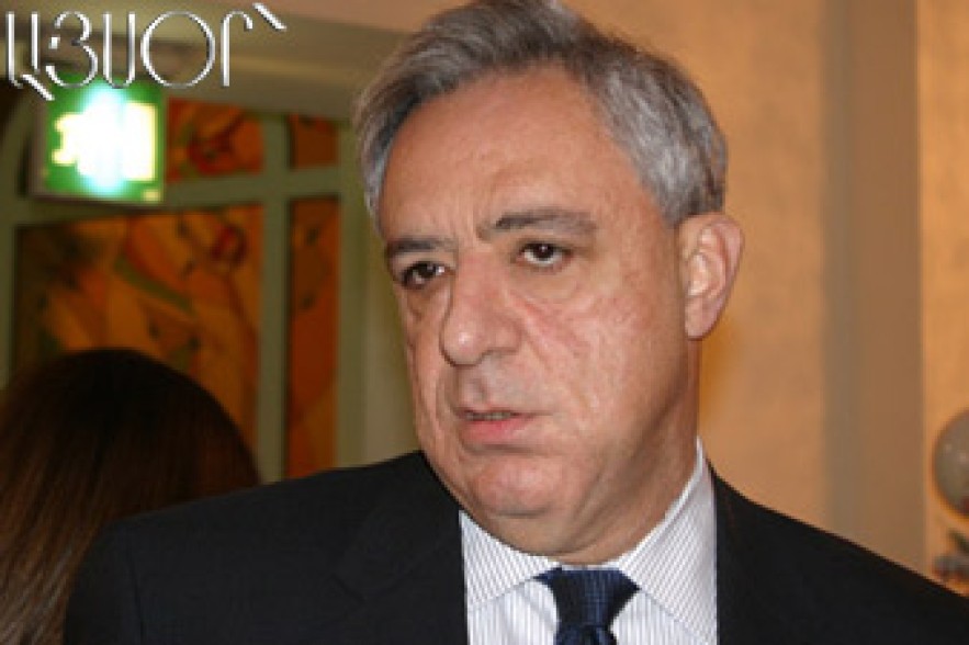 Օսկանյանը դեսպանների հետ քննարկել է դատախազի միջնորդագիրը