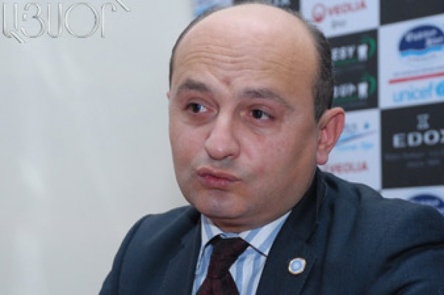 Սերժ Սարգսյանը կհանձնի՞ իր պաշտոնը նրան, ումից ստացել է