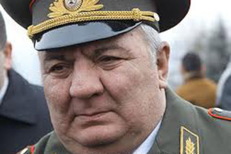Начальник ГШ ВС Армении встретился с министром обороны Греции