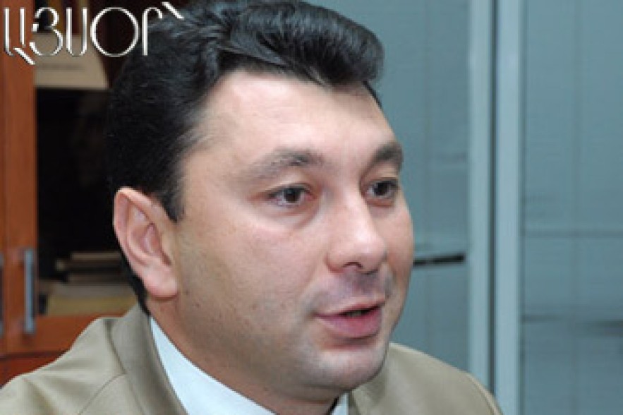 «Այս ամենը ոչ այլ ինչ է, քան փոթորկի փորձ 1 բաժակ ջրում»