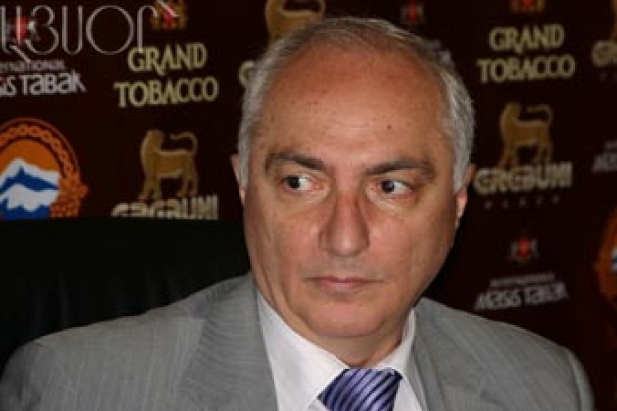 Ներքաղաքական զարգացումները՝ բաժակում փոթորիկ 