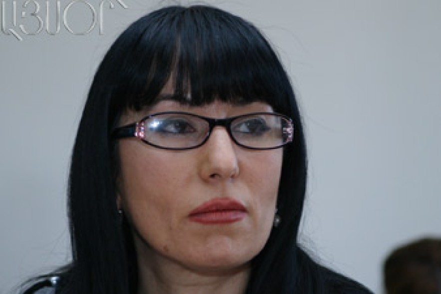N.Zohrabian:They have the right to a tete-a-tete conversation