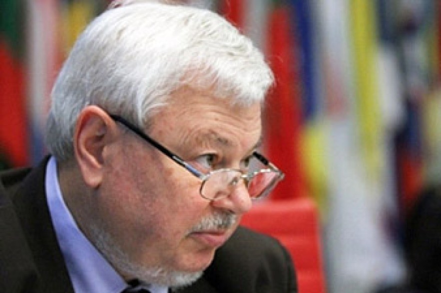 Глава МИД НКР принял Анджея Каспшика