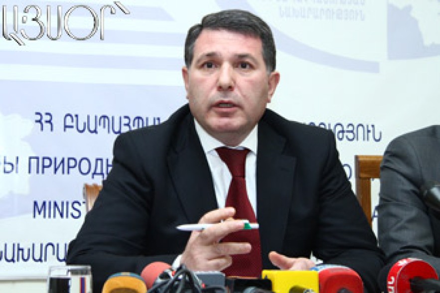 Տարին փակելու ենք ոչ բացասական բալանսով. Նախարարն ամփոփեց 2012-ը
