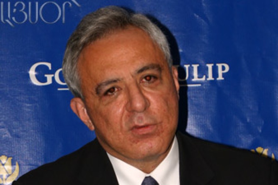 Two important events in Oskanian’s life in 2012 