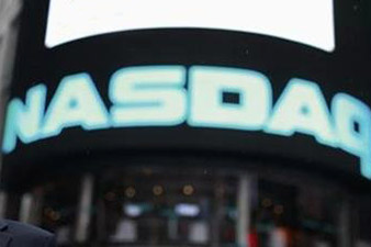 Среднерыночный курс доллара США в Армении составил 403.87 драмов