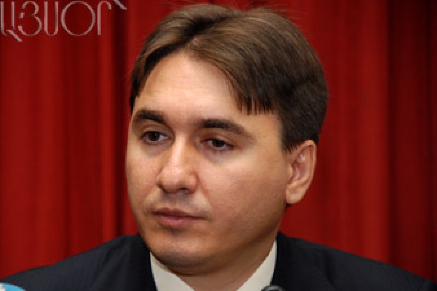 Փոխվարչապետի մոտ քննարկվել է երեխաների իրավունքների պաշտպանության հարցը 