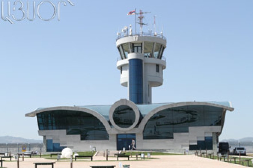 Stepanakert airport’s opening pursues humanitarian purposes 