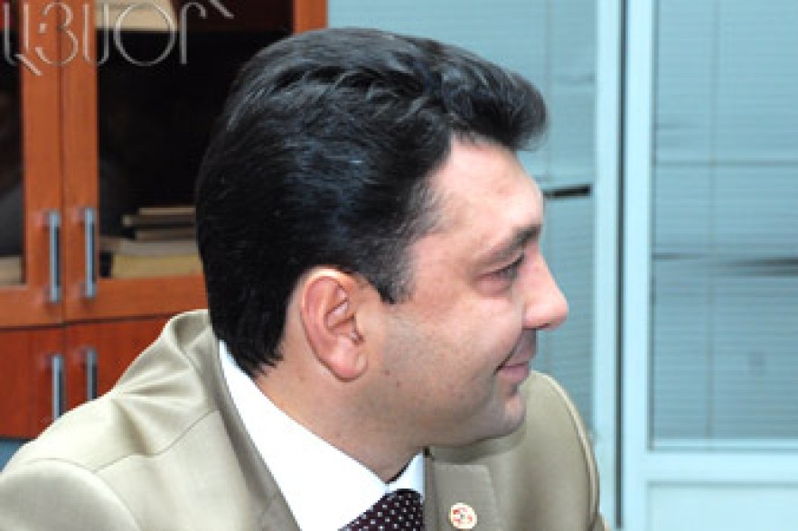 “Hovannisian’s statements are strange and remote from reality” 