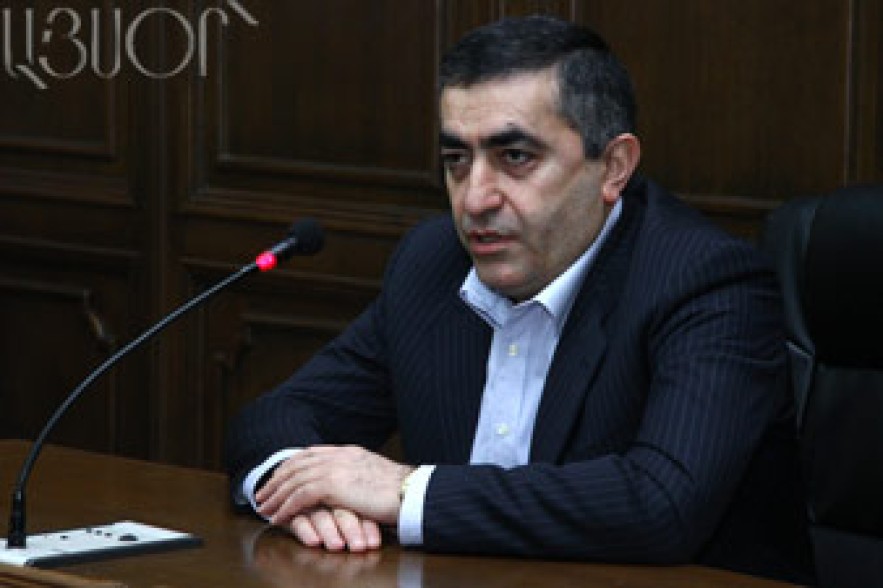 Armen Rustamian to vote against all candidates