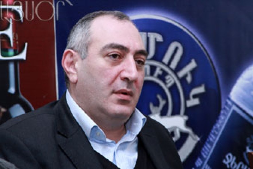 Փորձագետ. Հայրիկյանը դառնում է ծաղրի առարկա
