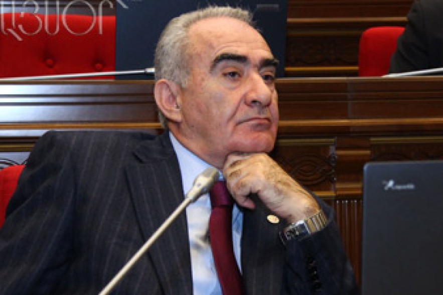 Sharmazanov advises Hovannisian to run again in 2018 