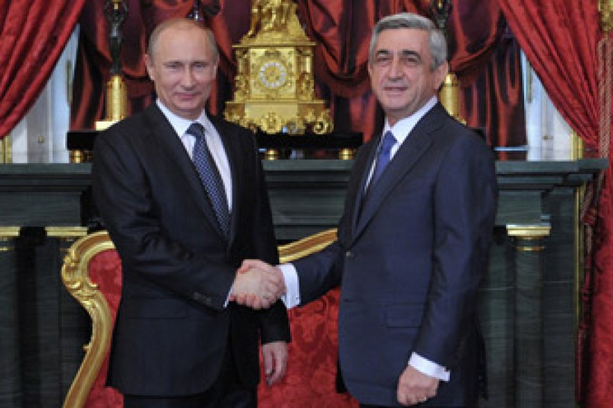 Serzh Sargsyan invites Vladimir Putin to Armenia