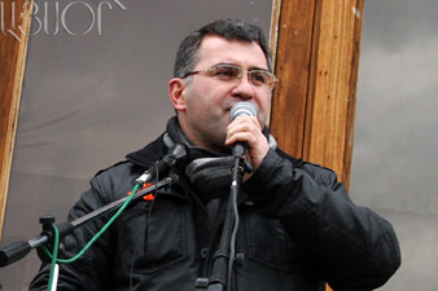 R. Hovannisian’s rally starts in Liberty Square 