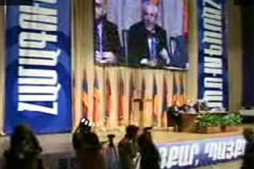 HAK holds constituent congress at Demirchian Complex. Livestream