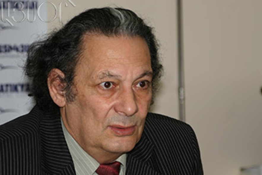 Adibekian: Vartan Oskanian not familiar with Yerevan problems 