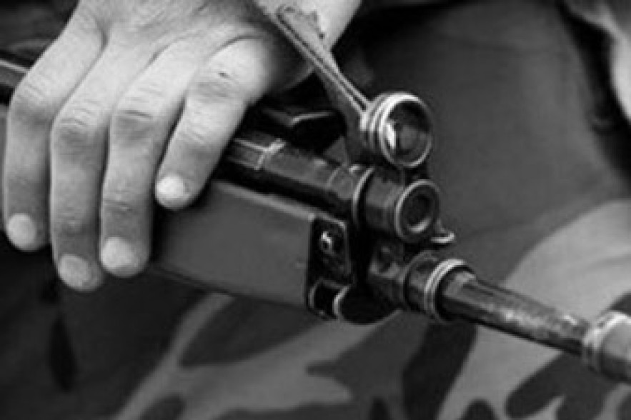 Soldier dies on frontline position 