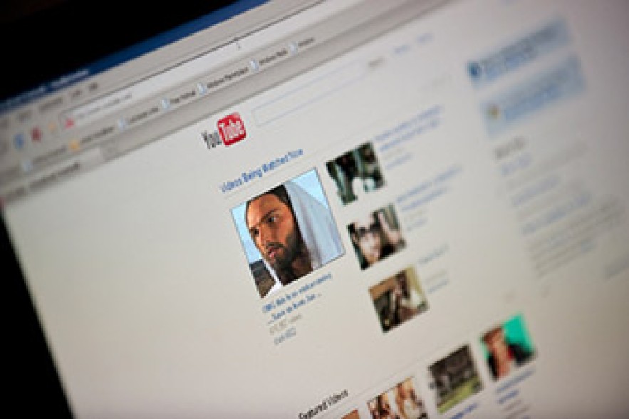Видеохостингу YouTube исполняется 8 лет. Названы самые популярные ролики 