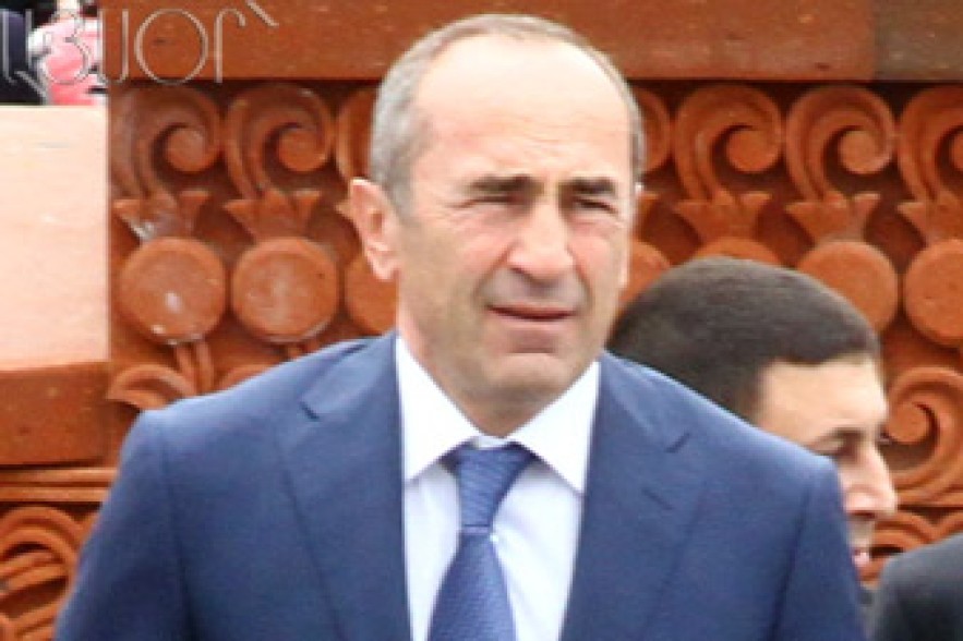 Второй президент Армении не ответил на вопрос о возвращении в политику