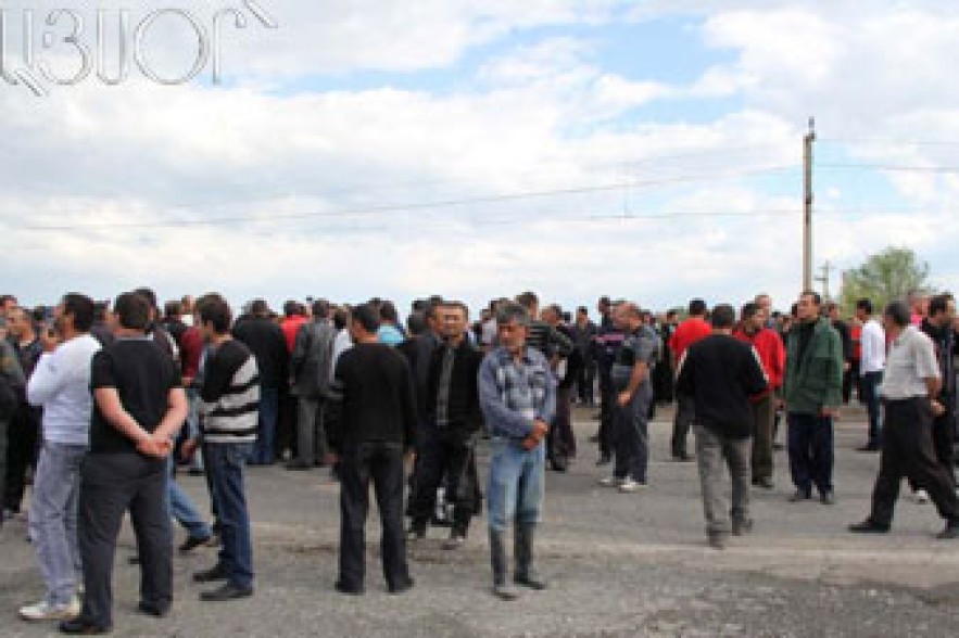 Farmers agree to open Armavir-Yerevan Highway until Thursday 