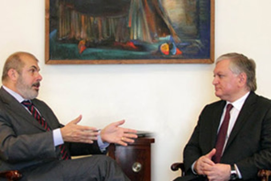Edward Nalbandian meets with Philippe Lefort 