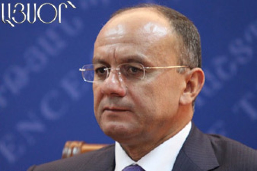 Սեյրան Օհանյանը շտապ խորհրդակցություն է հրավիրել