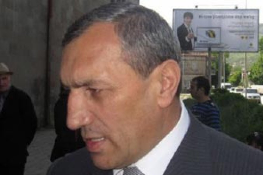 Suren Khachatrian: If someone attacks your house, what will you do? 