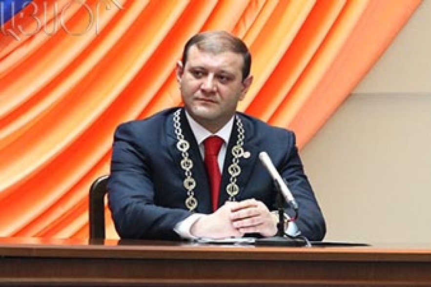 Мэр: Крытый рынок продолжит выполнять прежнюю функцию 