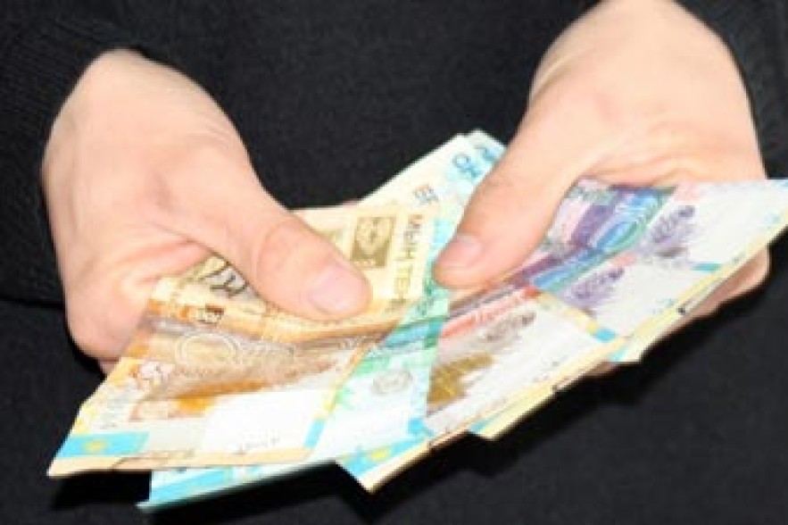За год зарплата металлургов в Азербайджане сократилась на 38%