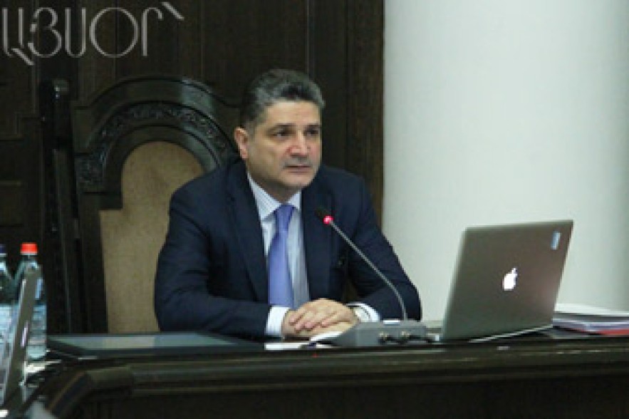 Prime minister: investors start to take interest in greenhouse farming 