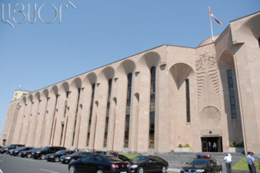 Protest against transport fare increase held in Yerevan 