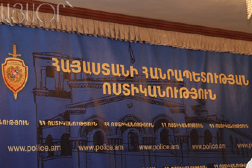 Ոստիկանություն բերման է ենթարկվել թռուցիկ բաժանող երիտասարդը