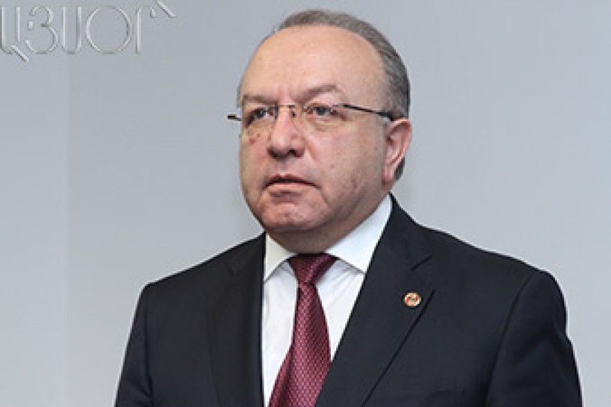 Առողջապահության նախարարն այցելել է անձավաբուժության կենտրոն