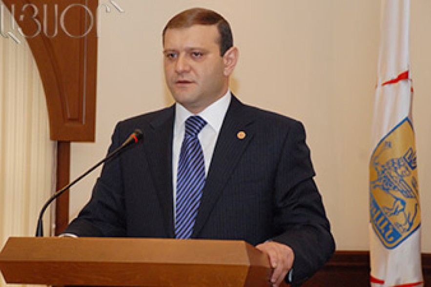 Այսօր Տարոն Մարգարյանը հրապարակային կդիմի ժողովրդին