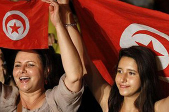 Tens of thousands rally to oust Tunisian government Tens of thousands rally to oust Tunisian government