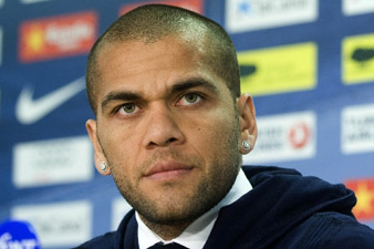Dani Alves angered by Barcelona's treatment of Abidal Dani Alves angered by Barcelona's treatment of Abidal