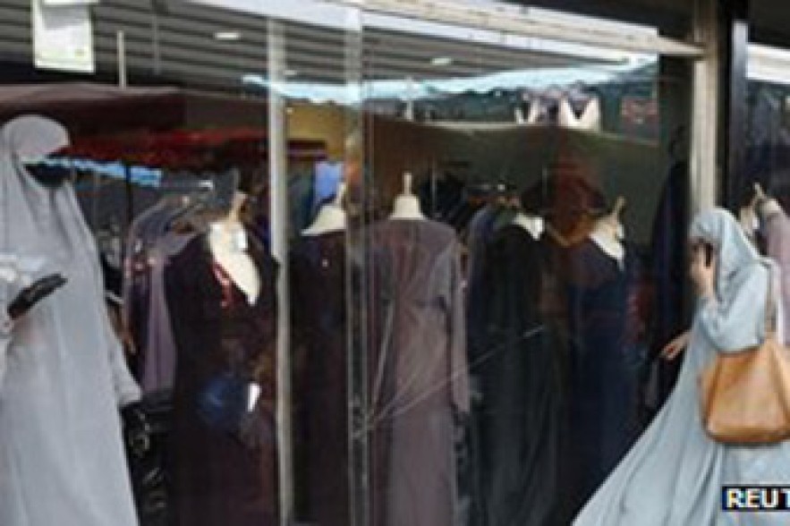 Woman was attacked for wearing veil in Sweden 